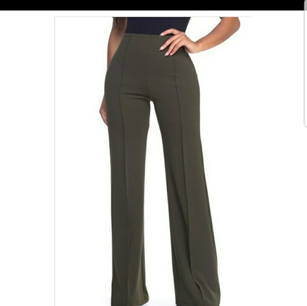 New Highwaisted Bootcut Pant